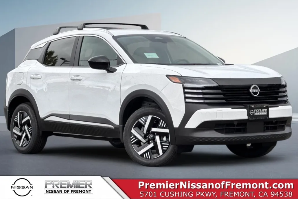 2026 Nissan Kicks SV photo 1