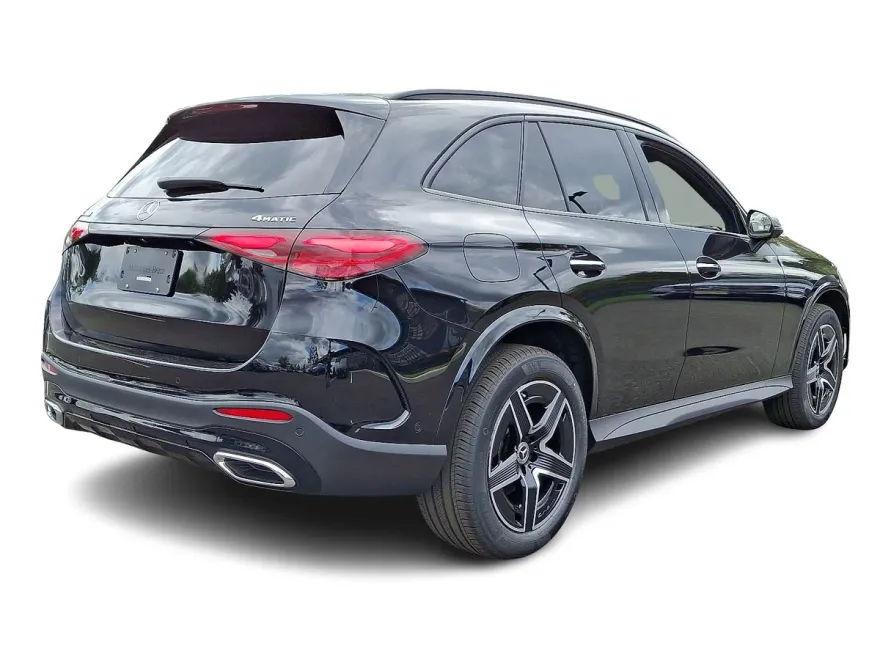 2026 Mercedes Benz GLC 300 4MATIC photo 1