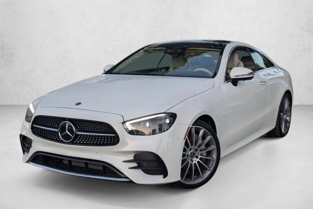 2023 Mercedes Benz E 4MATIC Coupe photo 1