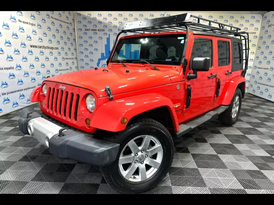 2013 Jeep Wrangler Unlimited Sahara photo 1