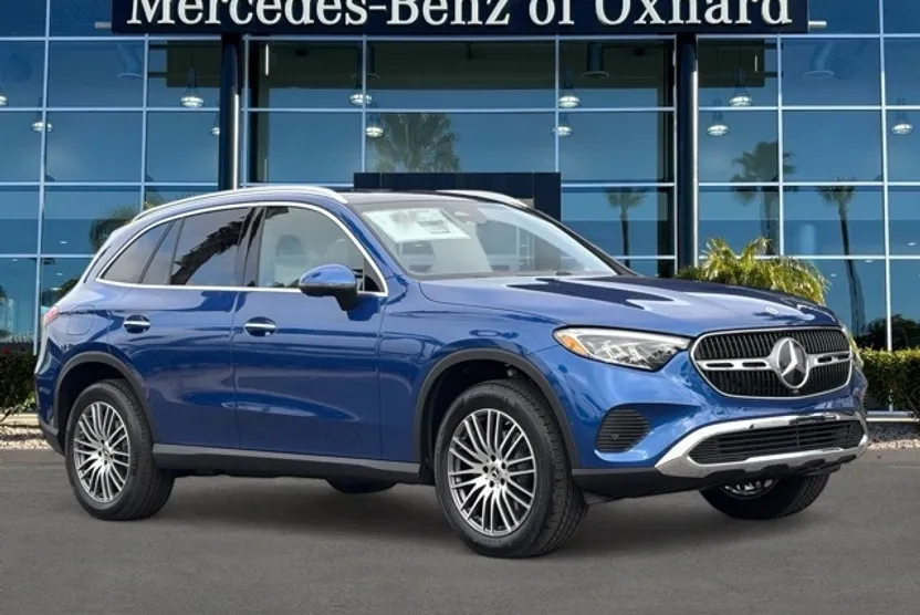 2026 Mercedes Benz GLC 300 photo 1