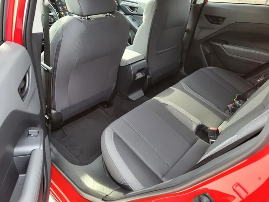 2025 Subaru Crosstrek Premium photo 1