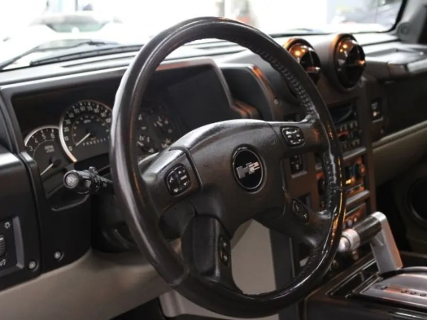2007 Hummer H2 Luxury photo 14