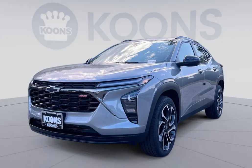 2025 Chevrolet Trax photo 1