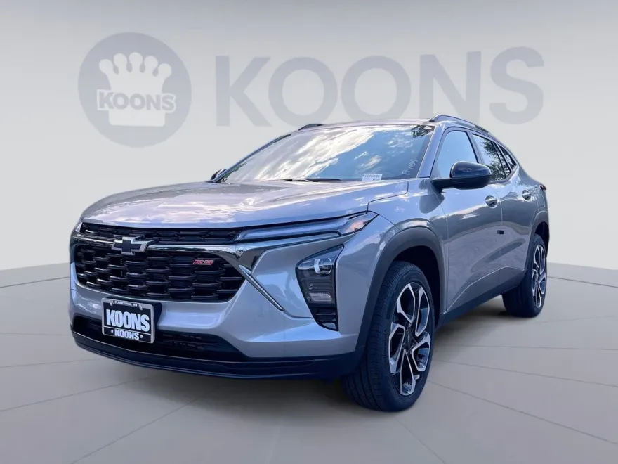 2025 Chevrolet Trax photo 1