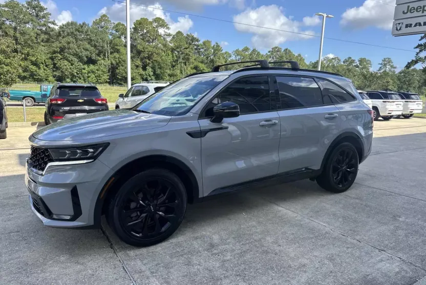2022 Kia Sorento SX photo 1