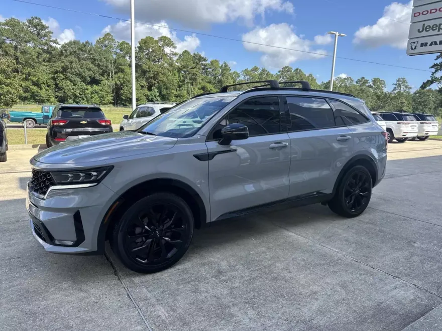2022 Kia Sorento SX photo 1