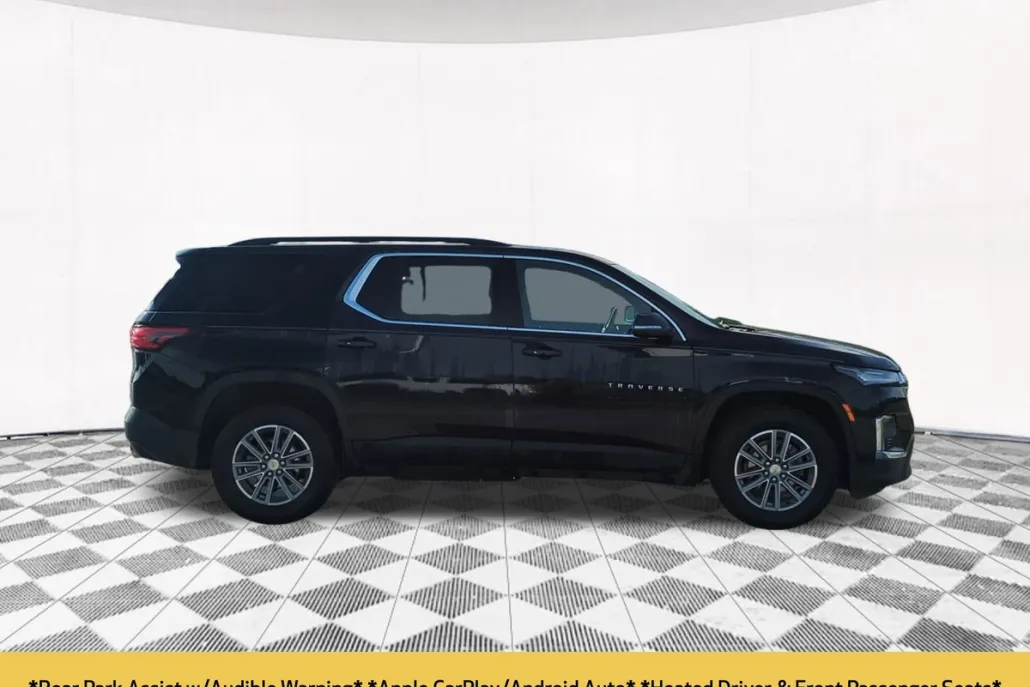 2022 Chevrolet Traverse Cloth photo 1