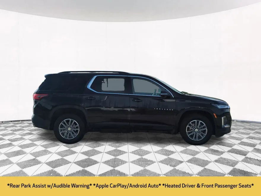 2022 Chevrolet Traverse Cloth photo 1