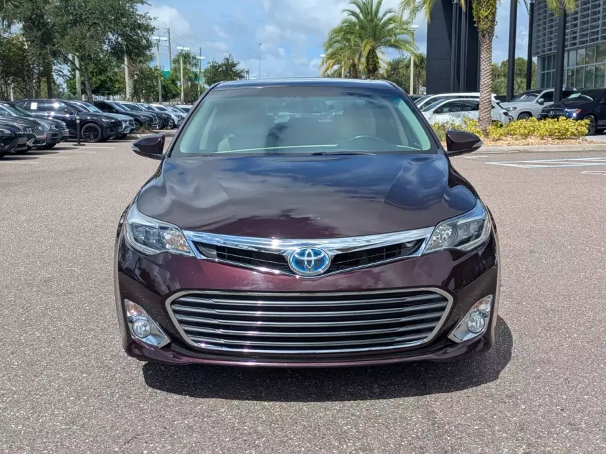 2015 Toyota Avalon Hybrid Limited photo 1
