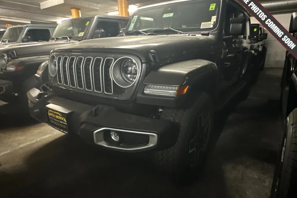 2025 Jeep Wrangler Sahara photo 1