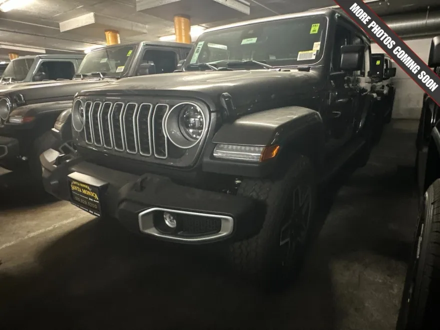 2025 Jeep Wrangler Sahara photo 1