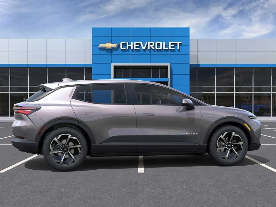 2026 Chevrolet Equinox 1LT photo 1