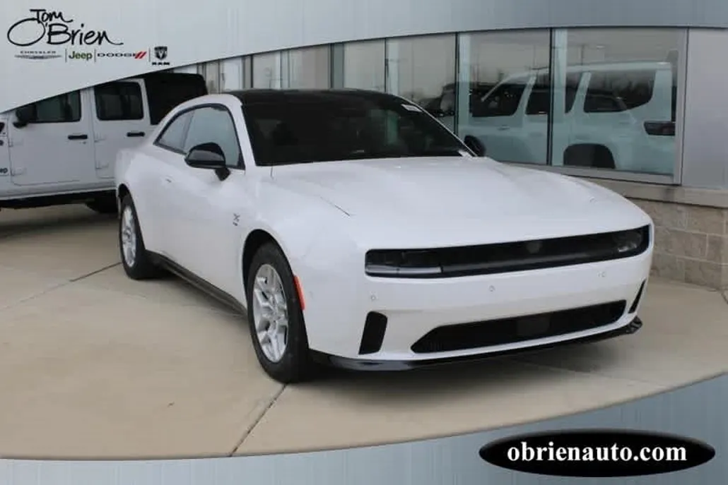 2025 Dodge Charger R/T photo 1