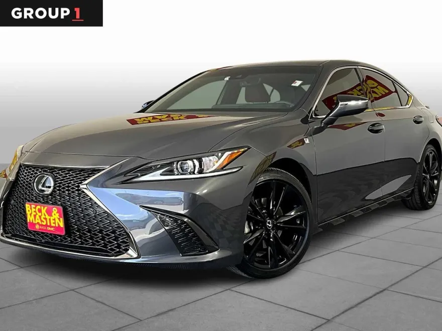 2022 Lexus ES F SPORT photo 1