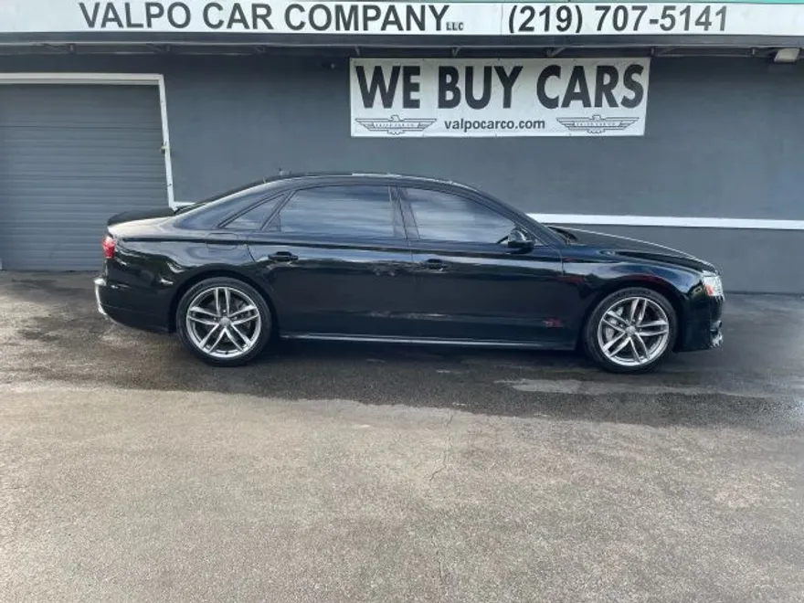 2017 Audi A8 L 4.0T Sport photo 1