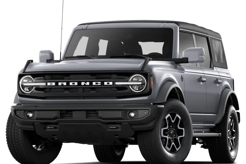 2025 Ford Bronco Outer Banks photo 1