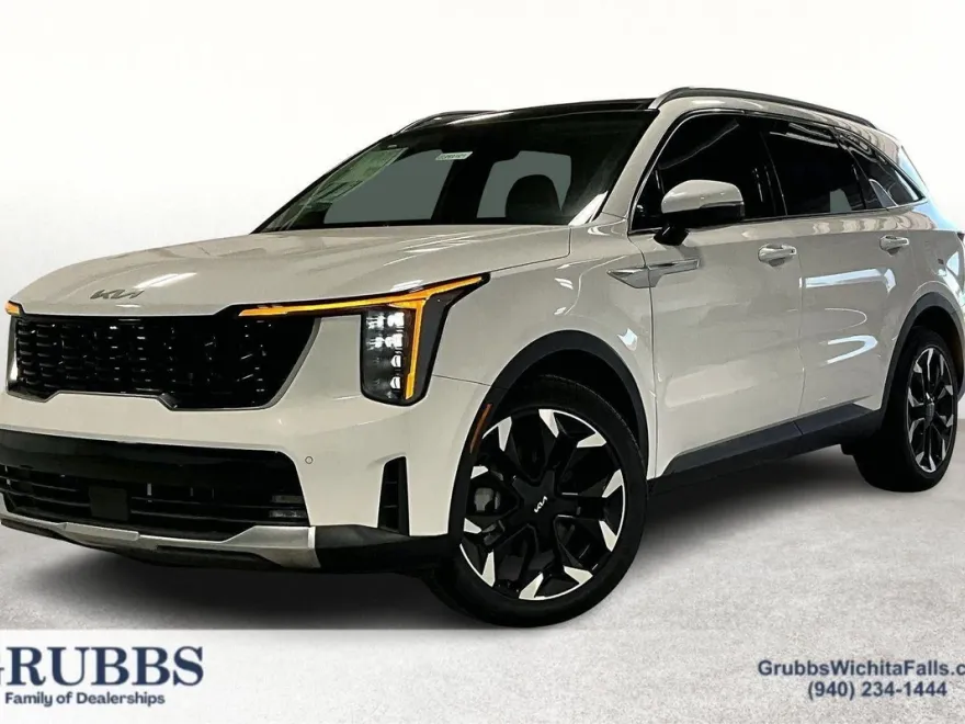 2025 Kia Sorento EX photo 1