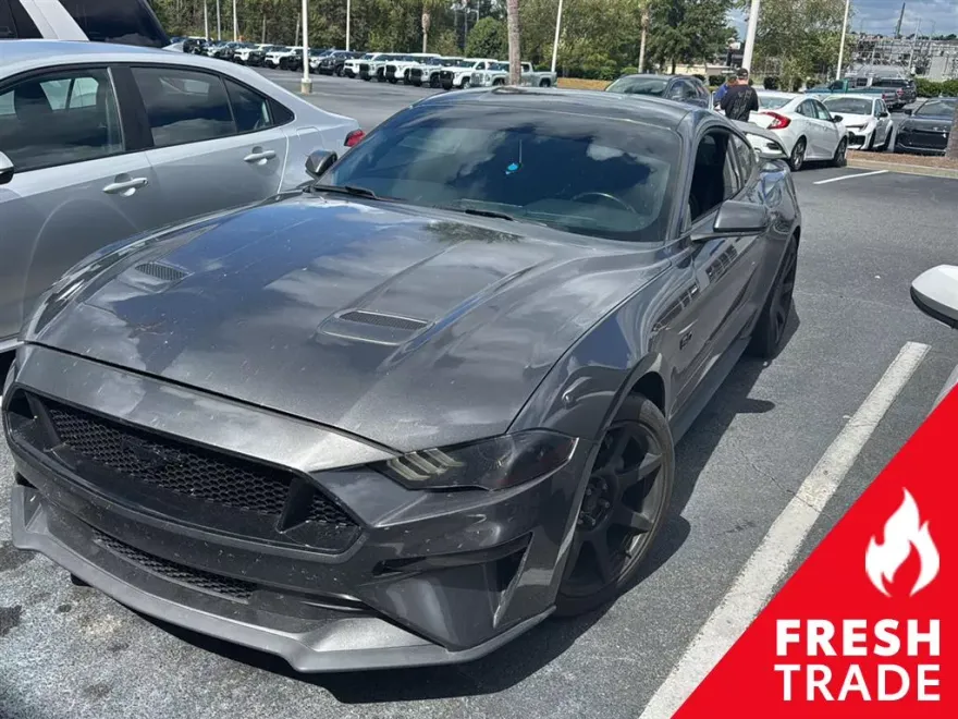 2019 Ford Mustang GT photo 1