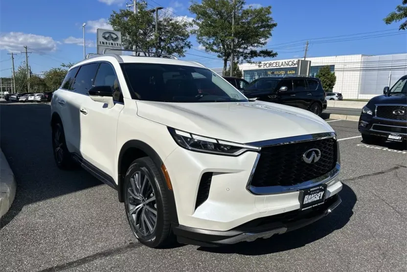 2022 Infiniti QX60 Sensory photo 1