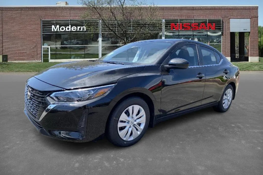 2025 Nissan Sentra S photo 1