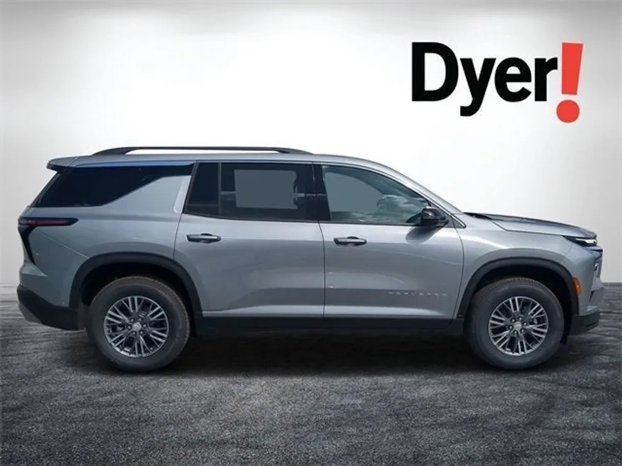 2025 Chevrolet Traverse photo 1