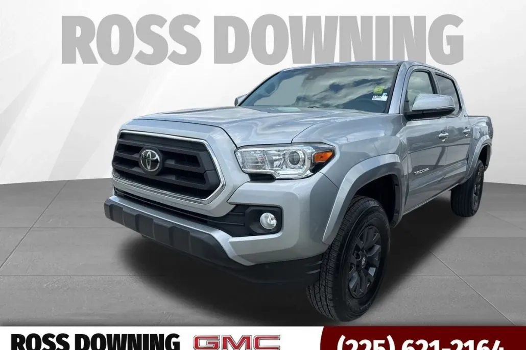 2023 Toyota Tacoma SR photo 1