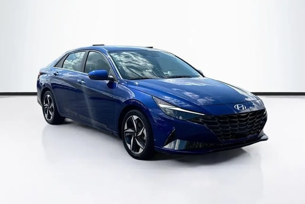 2023 Hyundai Elantra Limited photo 1