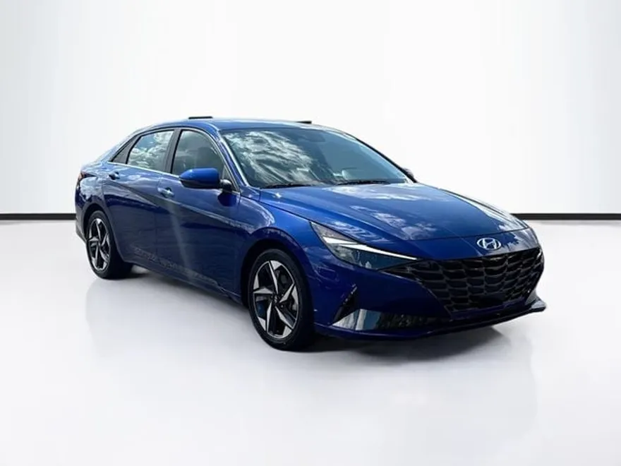2023 Hyundai Elantra Limited photo 1