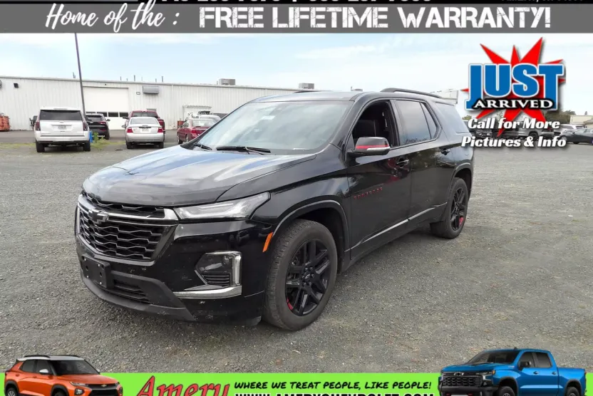 2023 Chevrolet Traverse Premier photo 1