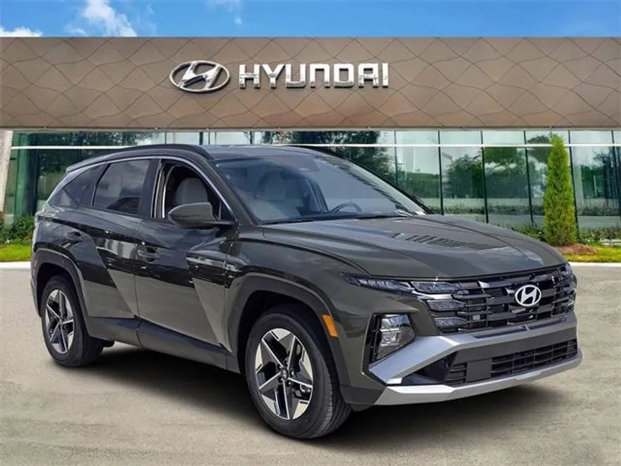 2026 Hyundai Tucson SEL photo 1