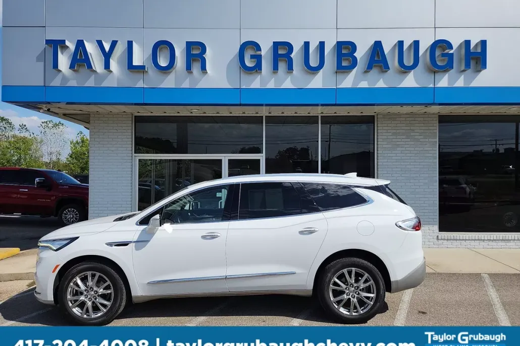 2023 Buick Enclave Premium photo 1