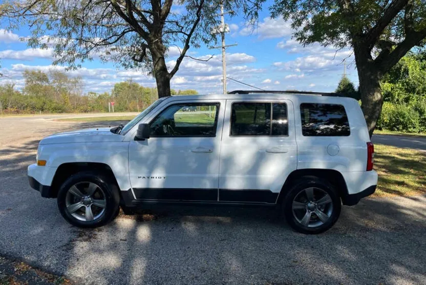 2015 Jeep Patriot High Altitude Altitude Edition photo 1
