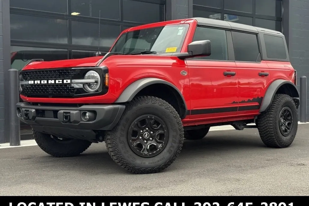 2023 Ford Bronco Wildtrak photo 1