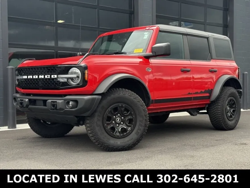 2023 Ford Bronco Wildtrak photo 1
