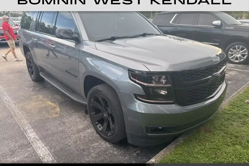2020 Chevrolet Suburban LS photo 1