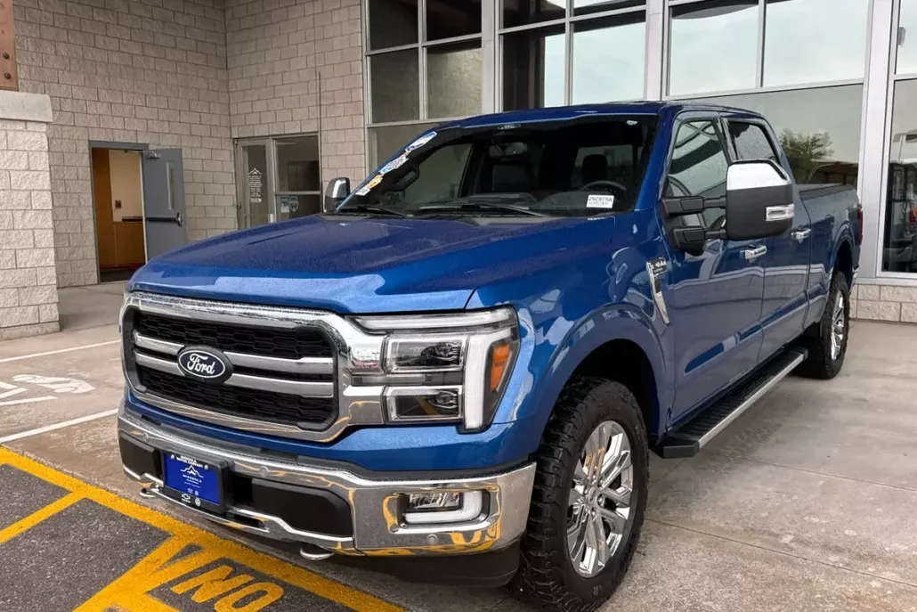 2024 Ford F-150 Lariat photo 1