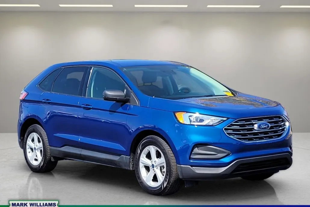 2020 Ford Edge SE photo 1