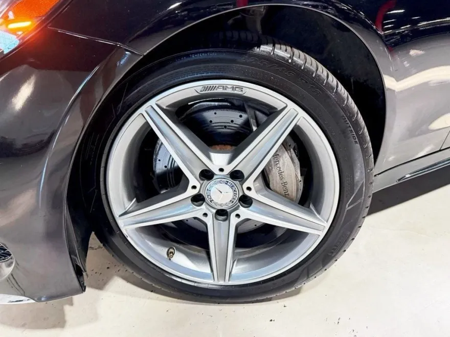 2015 Mercedes Benz C Sedan 400 4MATIC photo 1