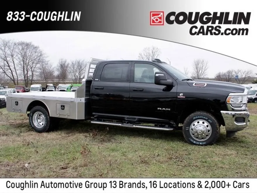 2024 Ram 3500 SLT photo 1