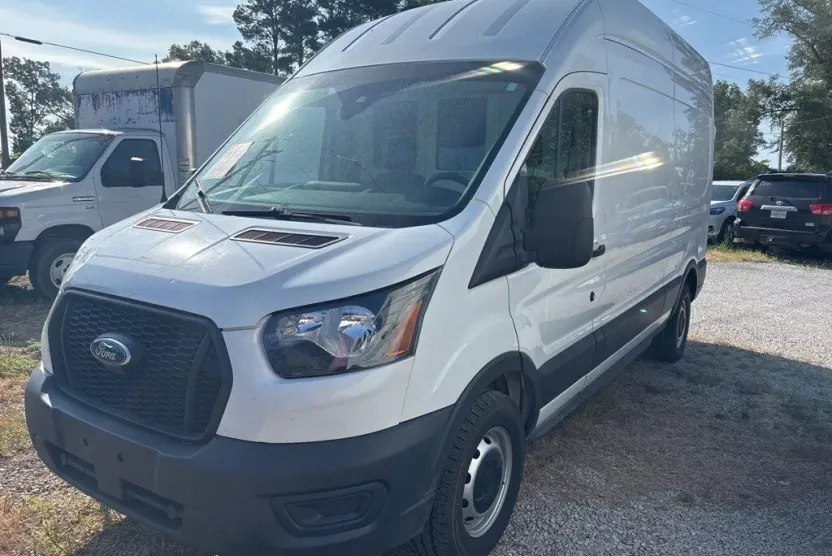 2022 Ford Transit photo 1