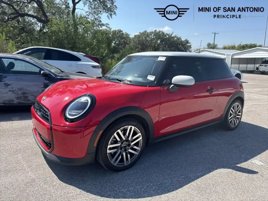 2025 Mini Cooper Hardtop 2 Door photo 1