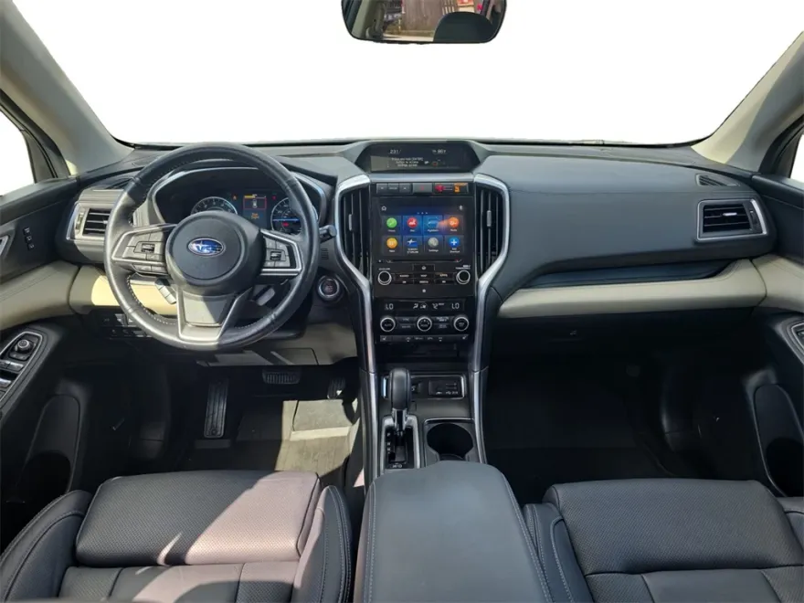 2022 Subaru Ascent Limited photo 1