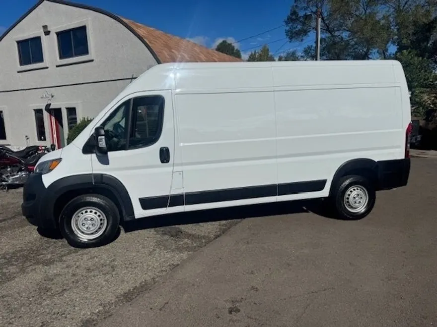 2024 Ram ProMaster 2500 photo 1