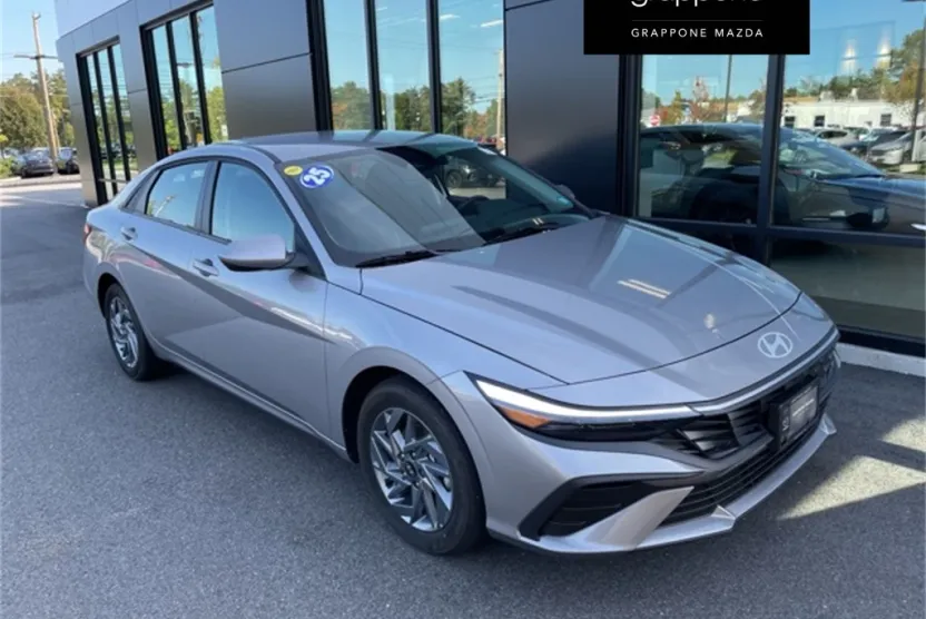 2025 Hyundai Elantra Hybrid Blue photo 1