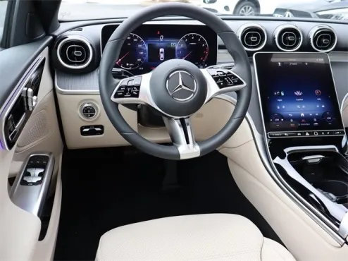 2024 Mercedes Benz C 300 photo 4