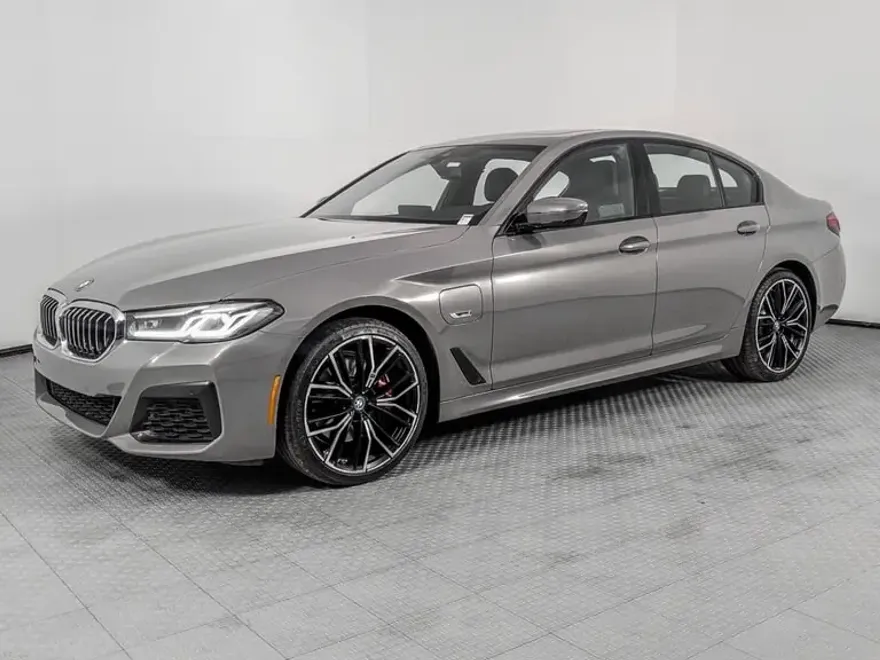 2022 Bmw 530e photo 1
