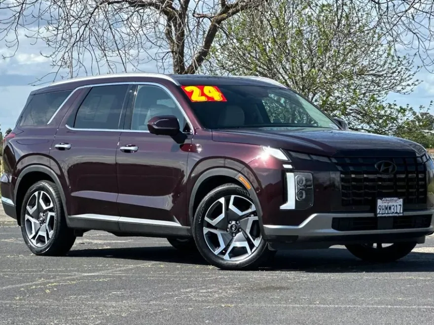 2024 Hyundai Palisade Limited photo 1