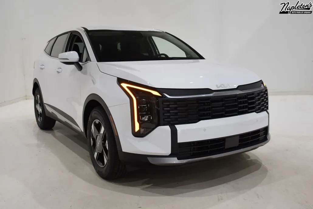 2026 Kia Sportage LX photo 1