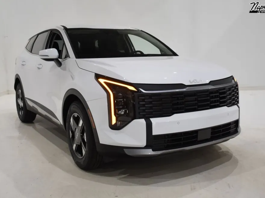 2026 Kia Sportage LX photo 1